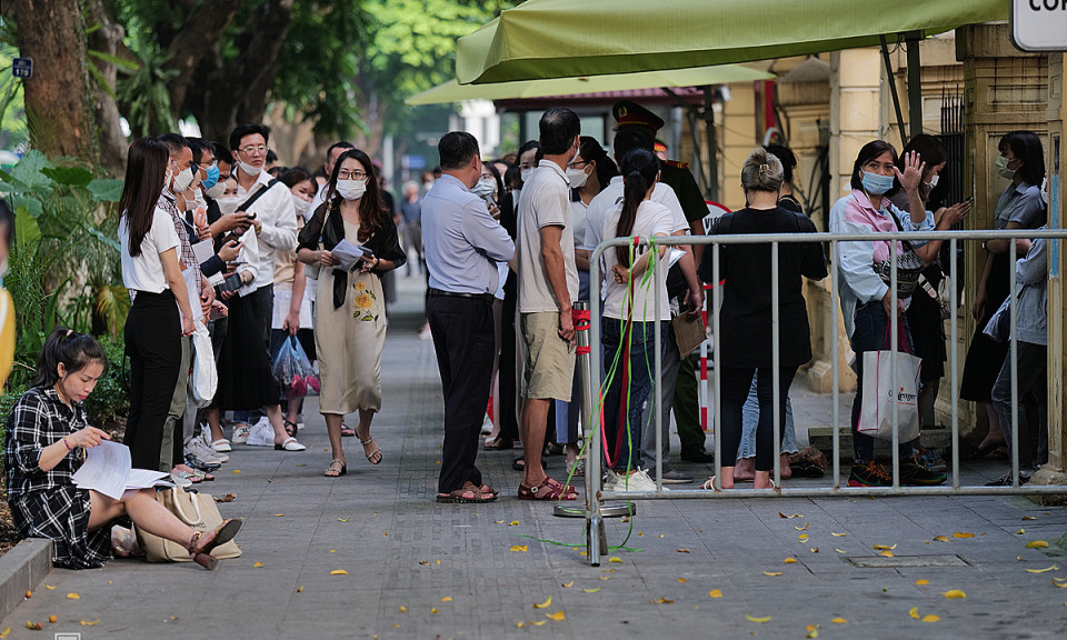 As Covid fears subside, Vietnamese students head overseas again