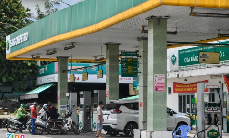Giá xăng giảm về hơn 21.700 đồng/lít