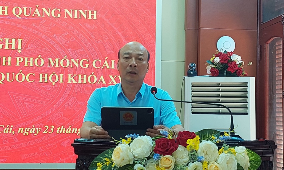 Đại biểu Quốc hội Lê Minh Chuẩn tiếp xúc cử tri tại Hải Hà, Móng Cái
