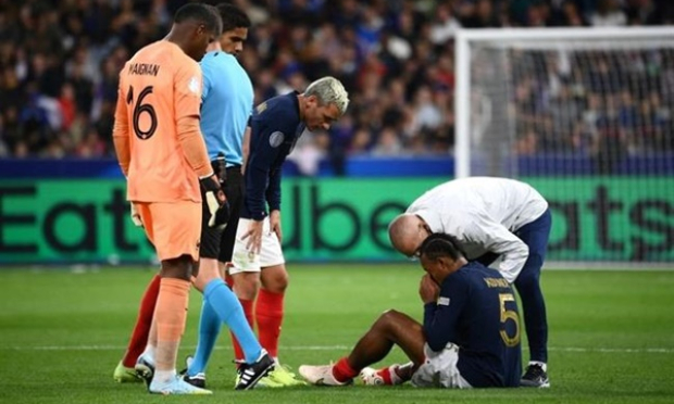 ‘Virus FIFA’ tấn công Barca