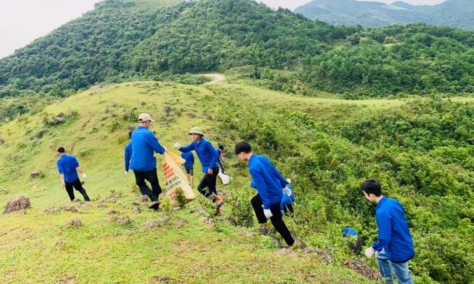 Đóng góp xây dựng nông thôn mới, đô thị văn minh