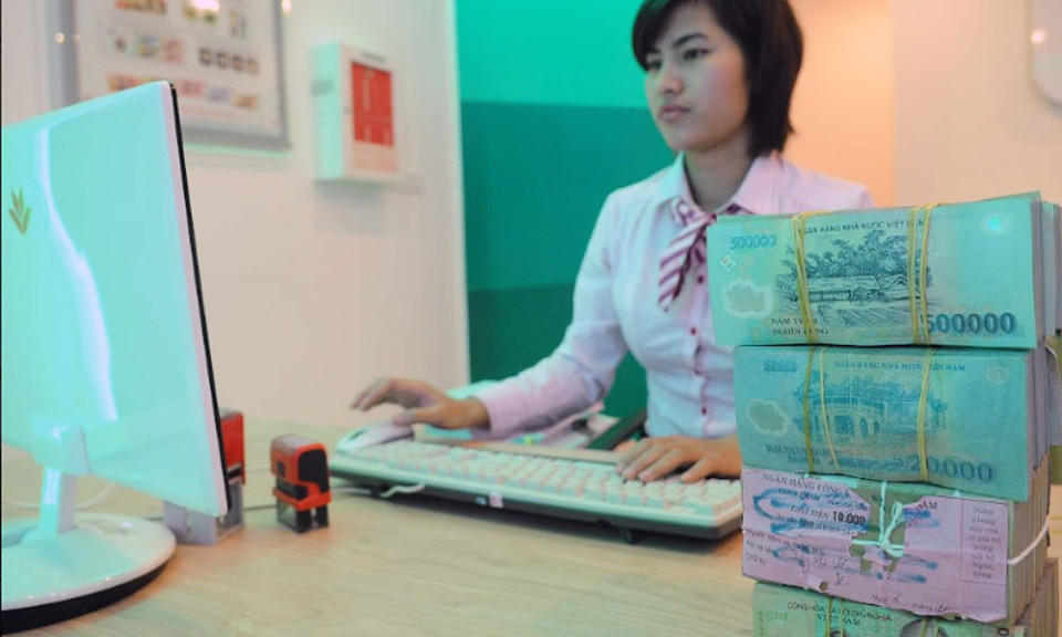 Tăng lãi suất để ổn định tỷ giá, hóa giải tâm lý 'kỳ vọng lạm phát'