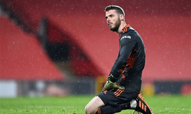 Thẳng tay trảm 'người nhện' De Gea, MU kích nổ 'cạ cứng' Harry Maguire