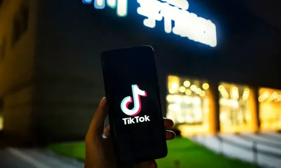 Hóa ra TikTok cũng có “vùng cấm”, sẵn sàng "bao che" đối với các tài khoản nổi tiếng dù họ có vi phạm?