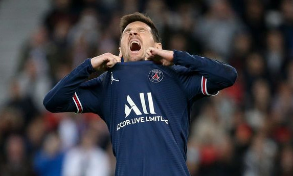 Messi không muốn gia hạn với PSG