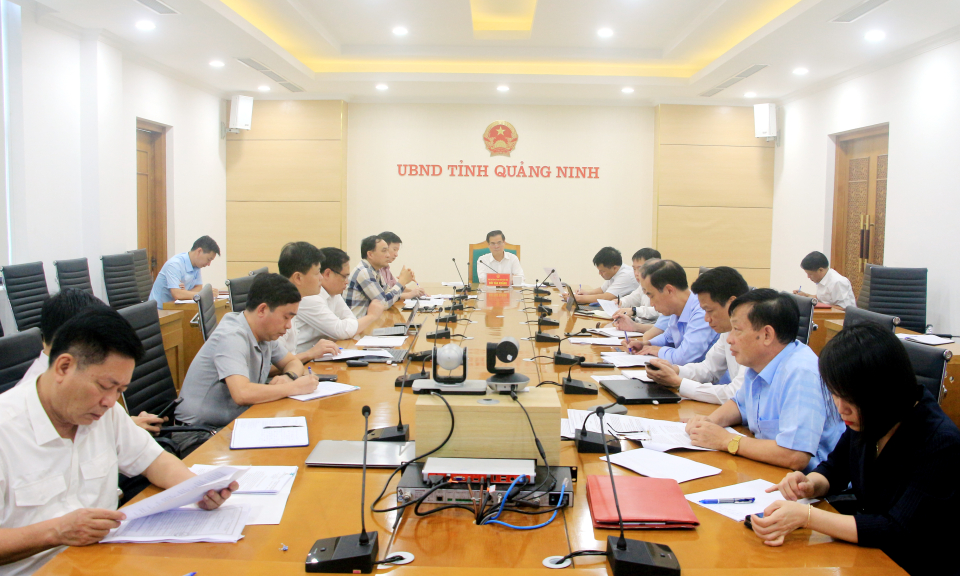 Nghe và cho ý kiến về công tác tổ chức hội nghị gặp mặt doanh nghiệp