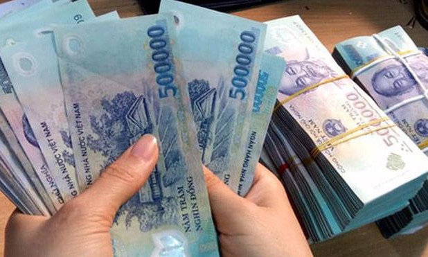 Bắt kẻ cho vay “tín dụng đen” hơn 300%/năm