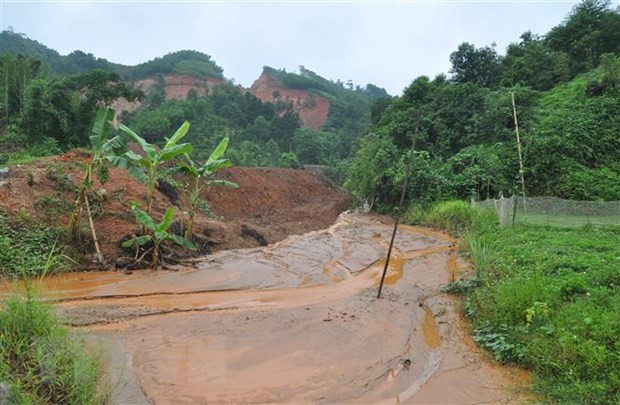 De phong lu quet, sat lo dat tai cac tinh Yen Bai, Lao Cai, Quang Ninh hinh anh 1