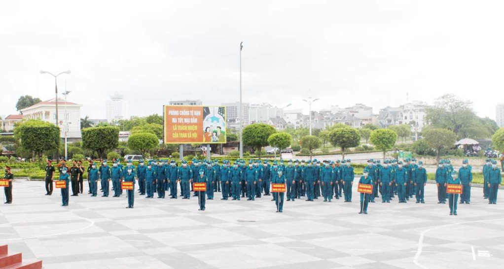 Hiện nay, 17/17 xã, phường của Móng Cái đã thành lập Chi bộ quân sự xã, phường.