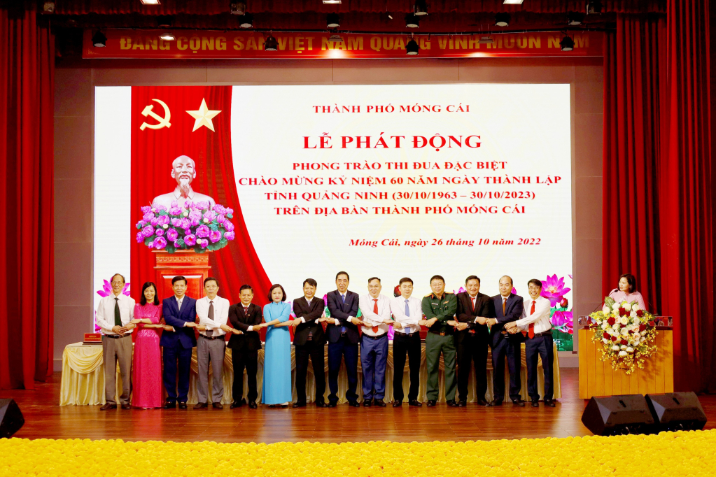 Lãnh đạo TP Móng Cái