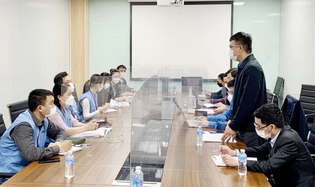 LĐLĐ tỉnh làm việc với Công ty TNHH Competition Team Technology Việt Nam (KCN Đông Mai, TX Quảng Yên) về thực hiện chính sách pháp luật lao động, tháng 4/2022.