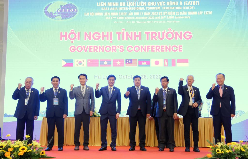 Các đại biểu thống nhất Tuyên bố chung EATOF 2022. 