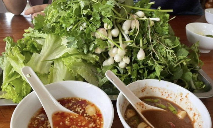 Ăn rau sống: Lợi và hại