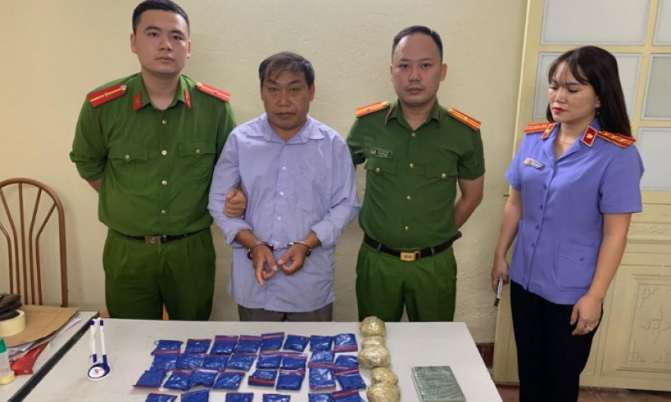Mang ma túy đi bán kiếm lời thì bị “tóm”