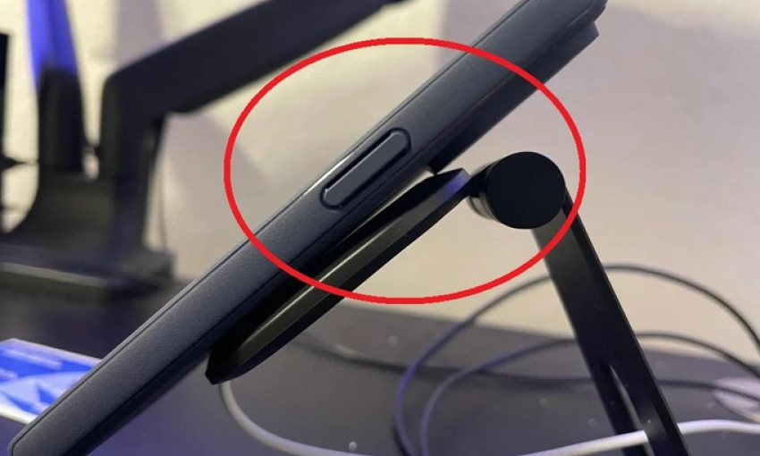 Lỗi thiết kế ngớ ngẩn khó tin trên iPhone 14 Pro, dùng rồi mới biết