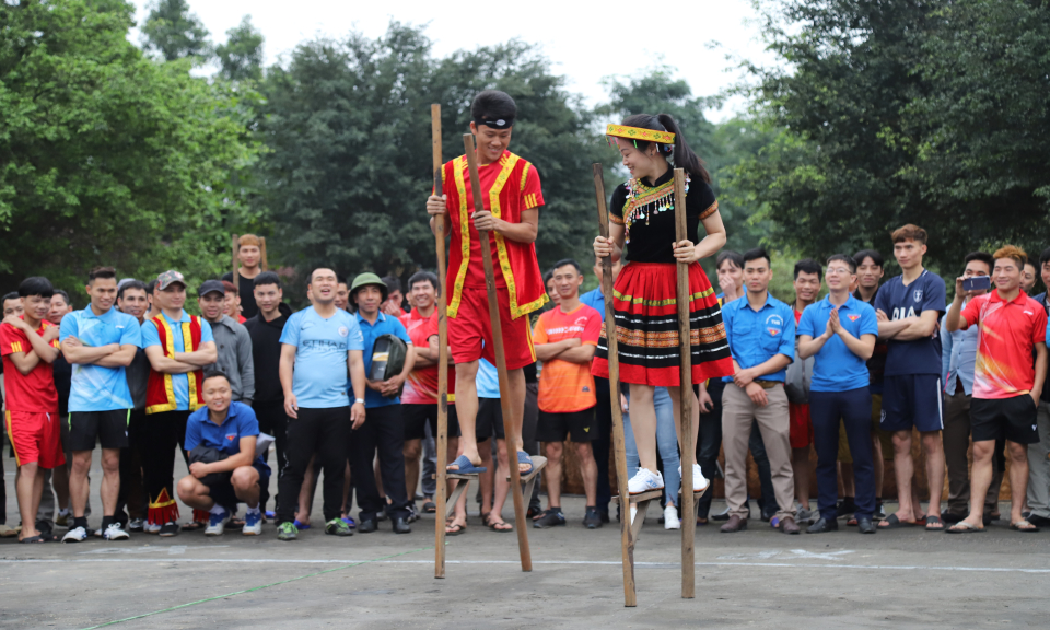 Công ty Than Hòn Gai: “Chìa khóa” giữ chân thợ lò