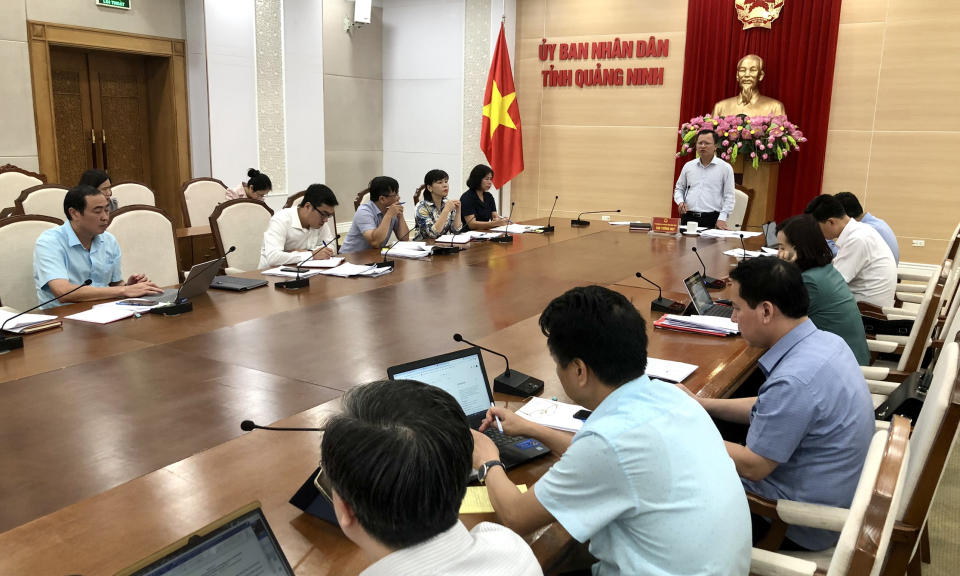 UBND tỉnh nghe báo cáo kết quả giải quyết kiến nghị cử tri