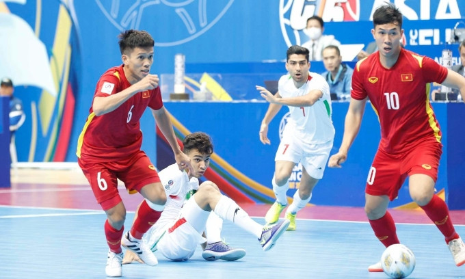Việt Nam thua đậm Iran ở tứ kết futsal châu Á