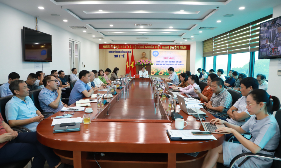 Ngành Y tế khắc phục khó khăn, đảm bảo công tác khám, chữa bệnh 