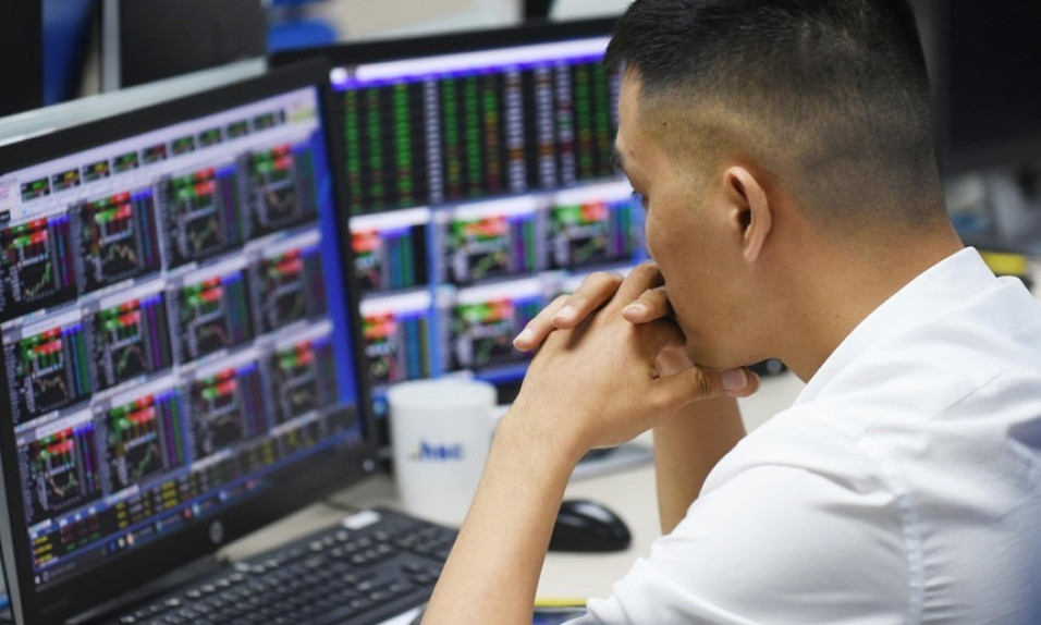 Đà giảm điểm của Vn-Index đã được kìm hãm?