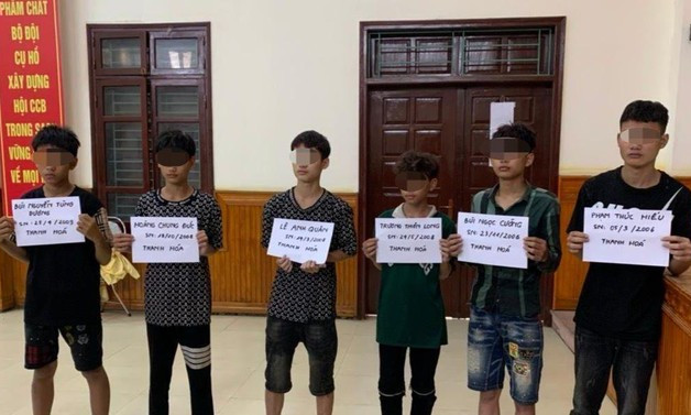 Sáu thiếu niên đánh quản lý nhà trọ, cướp tài sản