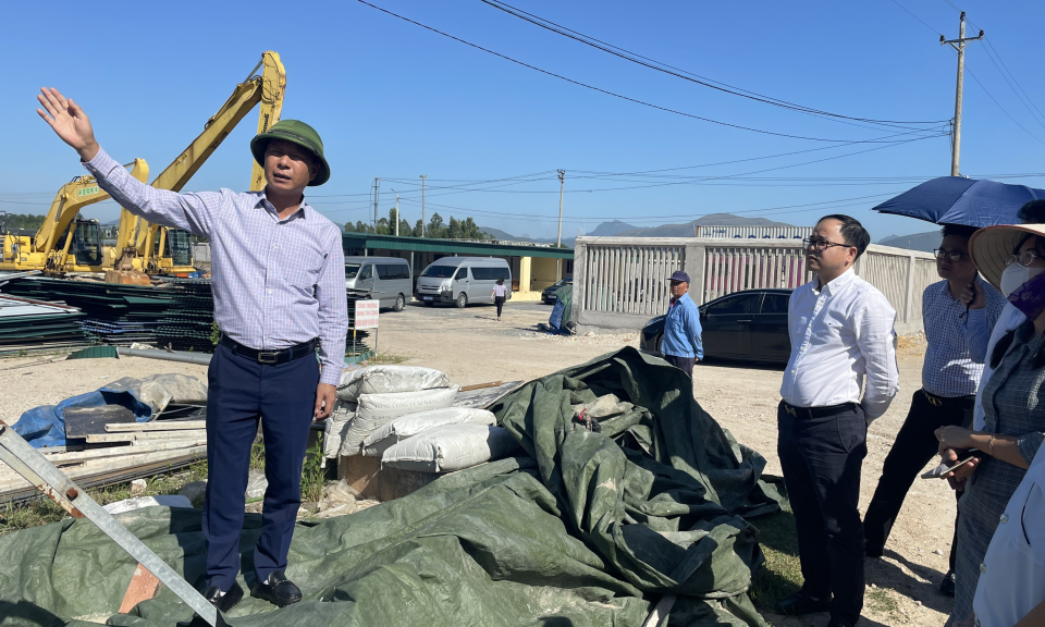 Giám sát công tác giải quyết kiến nghị cử tri và khiếu nại, tố cáo tại TP Uông Bí và TX Quảng Yên