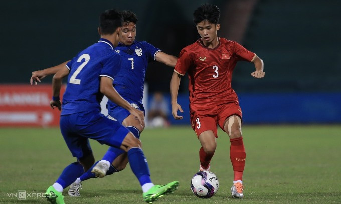 Bóng đá Việt Nam áp đảo Thái Lan từ đầu 2022