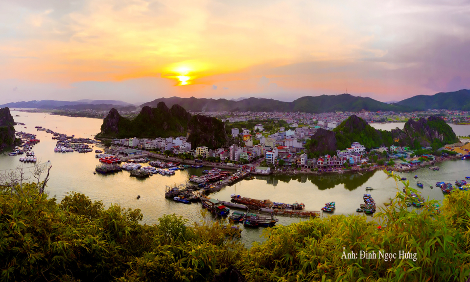 Vân Đồn và hành trình vươn khơi