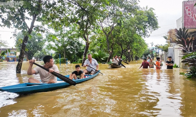 Dự báo thời tiết hôm nay ngày 16/10: Bắc Bộ đón không khí lạnh, Trung Bộ mưa to