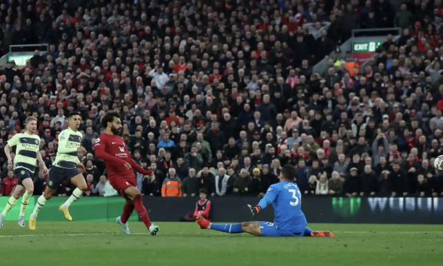 Salah giúp Liverpool hạ Man City
