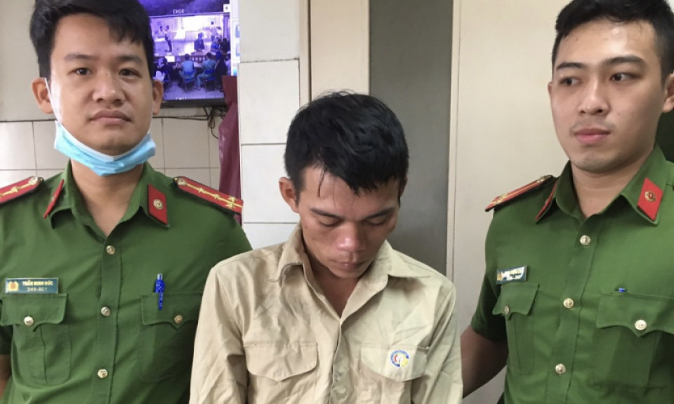 Lợi dụng bão lụt, trà trộn vào bệnh viện để trộm cắp