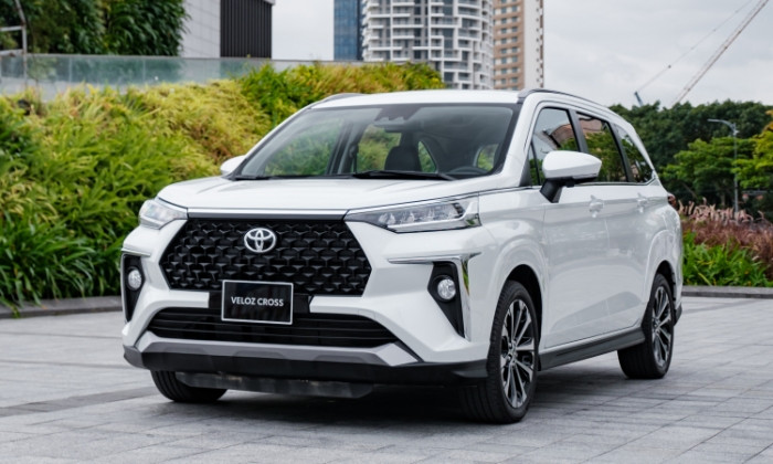 Toyota Veloz Cross bản lắp ráp sắp ra mắt khách Việt, giá xe sẽ rẻ hơn?