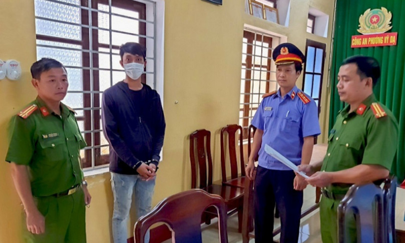 Quen bạn trên mạng, bé gái 12 tuổi nhiều lần bị xâm hại