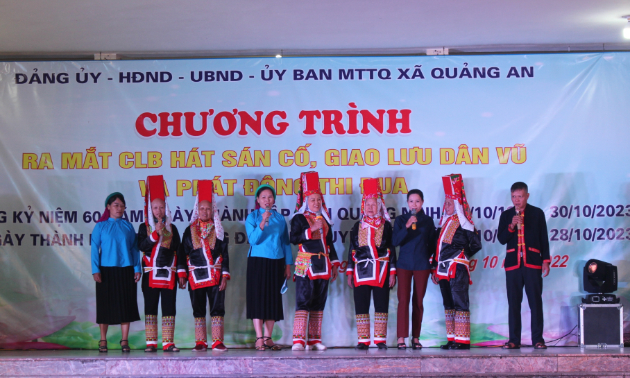 San Co Singing Club opens in Dam Ha 