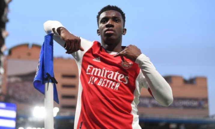 Tiền đạo Arsenal bỏ qua cơ hội dự World Cup