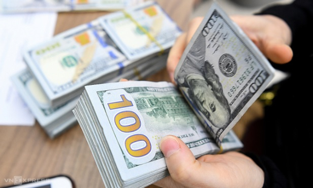USD ngân hàng lên kịch trần