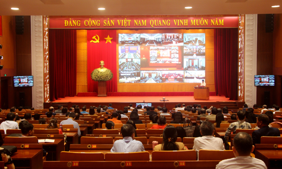 Thông báo nhanh kết quả Hội nghị lần thứ 6 Ban Chấp Trung ương Đảng khóa XIII