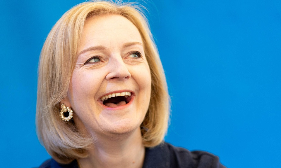 Bà Liz Truss nhận trợ cấp suốt đời dù chỉ tại vị vài tuần