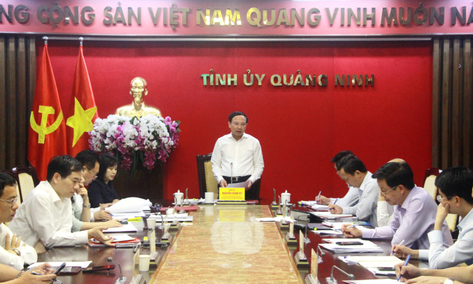 Giao ban Thường trực Tỉnh ủy 