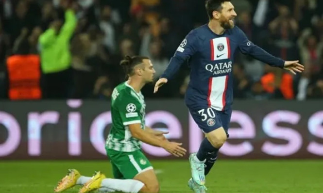 Messi toả sáng khi PSG thắng 7-2