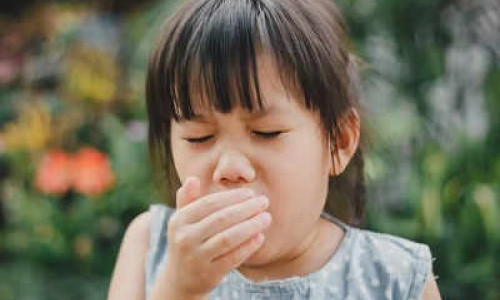 Những điều cha mẹ cần lưu ý khi con nhỏ mắc bệnh hen suyễn