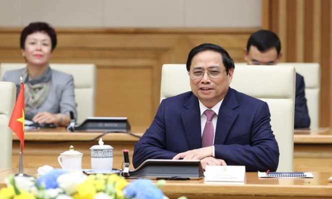 Thủ tướng trả lời chất vấn về cán bộ, công chức, viên chức nghỉ việc