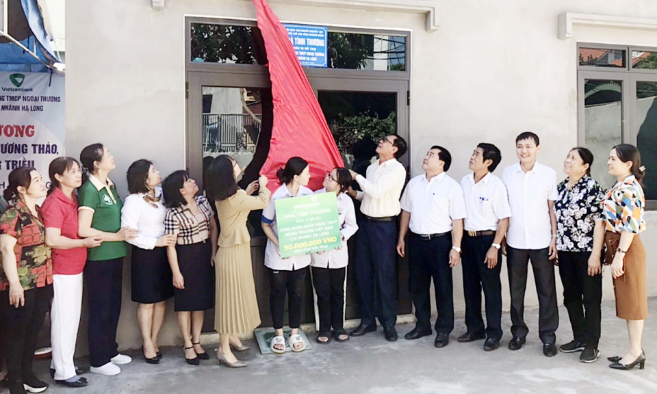 Khánh thành nhà tình thương cho trẻ mồ côi tại TX Đông Triều