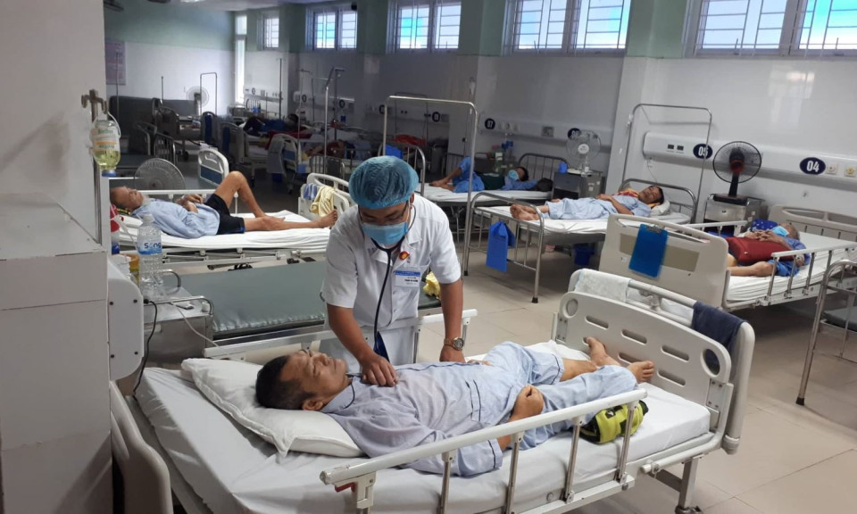 BHXH Việt Nam lo ngại bội chi nếu không có định mức thanh toán BHYT 