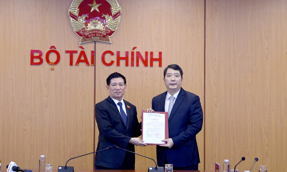 Công bố quyết định bổ nhiệm Thứ trưởng Bộ Tài chính Cao Anh Tuấn