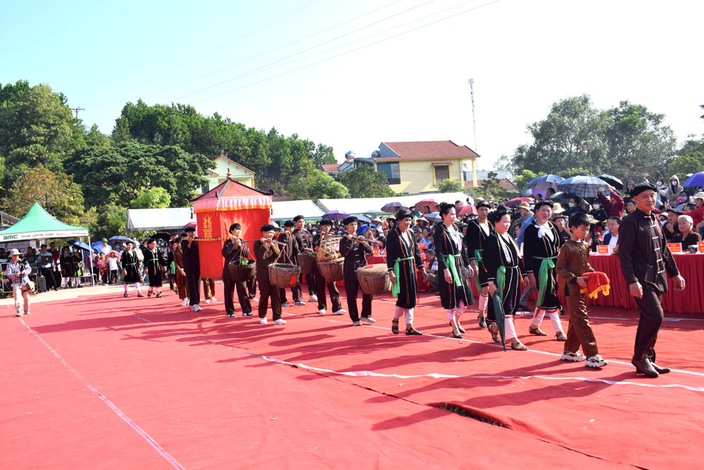 The performance of the San Diu's wedding rituals