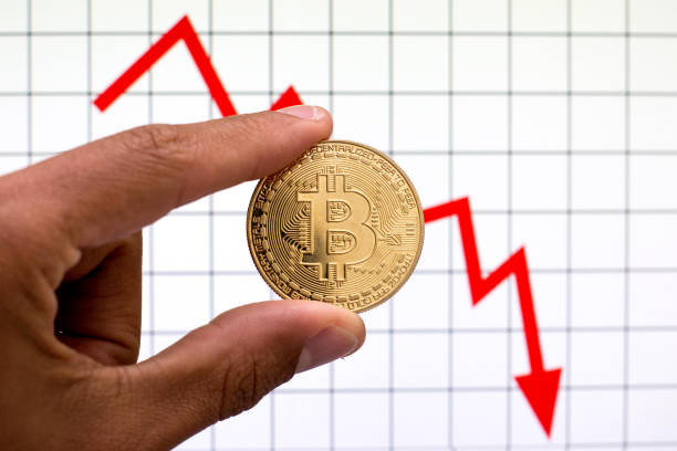 Bitcoin xuống mức thấp kỷ lục 11 tháng  - Ảnh 1.