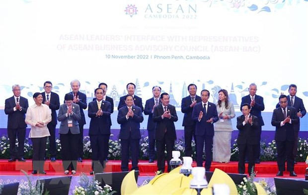 Thu tuong tham du cac hoat dong trong khuon kho Hoi nghi Cap cao ASEAN hinh anh 2