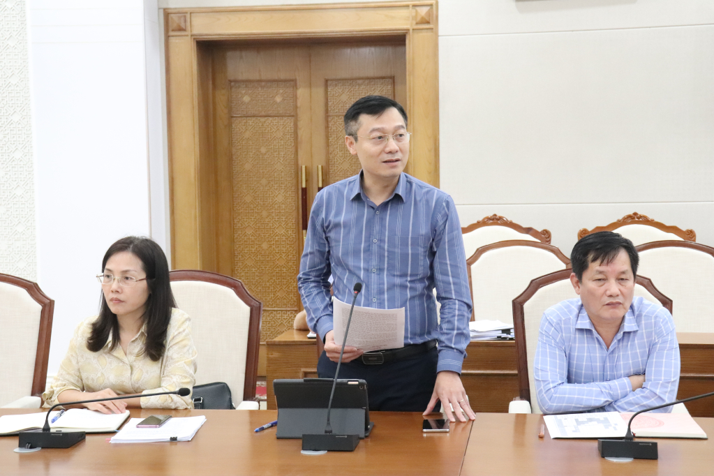 Các sở, ngành báo cáo công tác chuẩn bị cho Đại hội thể dục thể thao toàn quốc.