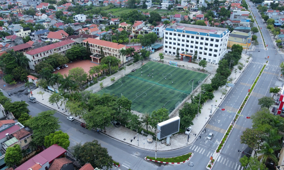 Chú trọng đầu tư cho giáo dục ngoài công lập